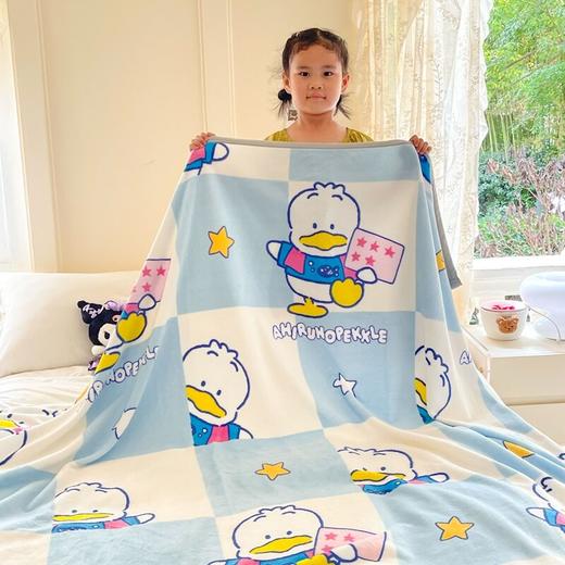 【赠礼袋】三丽鸥儿童春季卡通毛毯薄款四季通用盖毯珊瑚绒小学生幼儿园午睡毯 商品图4