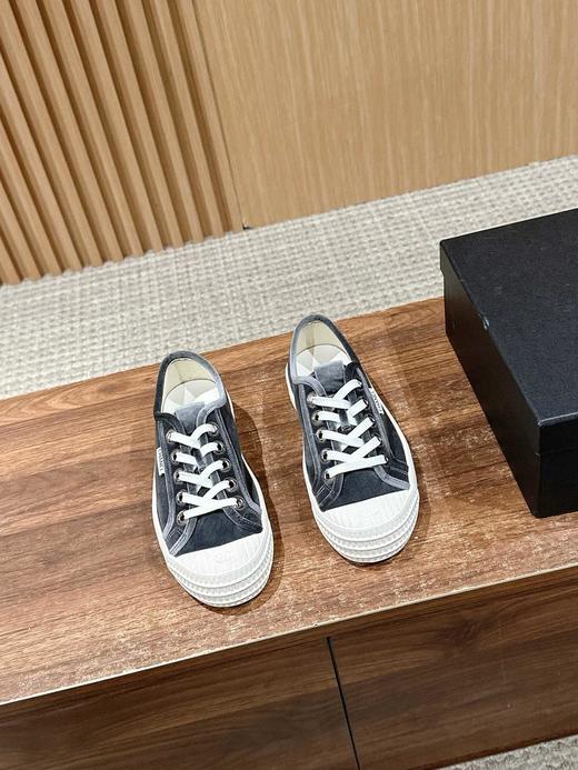 香奈儿隐藏款休闲小白鞋Vintage感满满，中古复刻款get啦小白鞋适配春夏，黑白拼接就很Chanel（HC） 商品图1