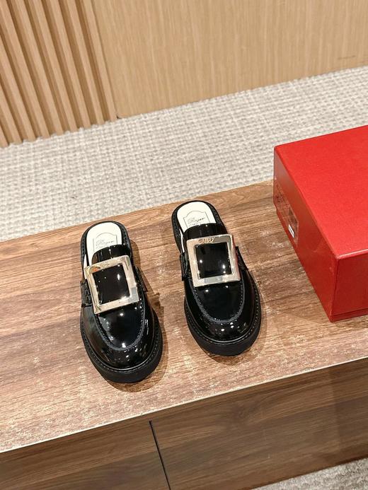 RV罗杰维维亚25新款钻扣厚底半拖乐福鞋皮革穆勒鞋（HC） 商品图1