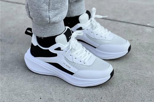 东莞高端货DV～整批抵债清仓‼ 专柜💰1480一双 【正品DVrinb男士奢品真皮运动鞋】全部头层软牛皮 随便验 商品图2