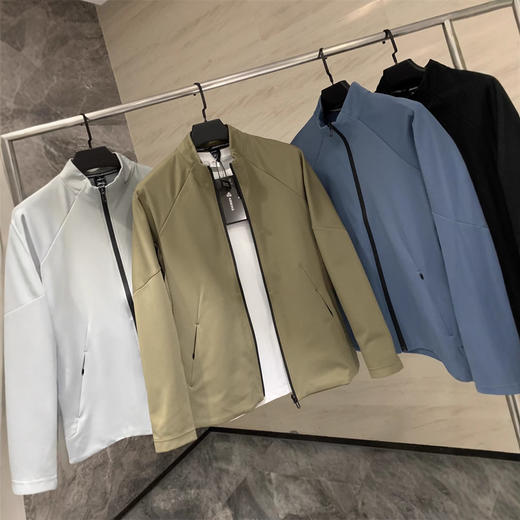 户外机能王炸单品！2025新款春季3D立裁综训立领运动夹克外套男款！ 商品图3