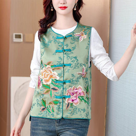 新中式国风无袖马甲，气质立领绣花盘扣上衣KQL-422H2590 商品图0