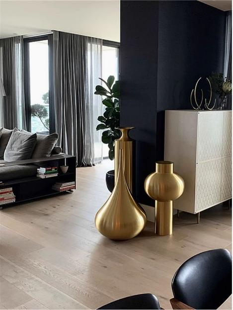 英国Tom Dixon Beat黄铜水滴造型花器大型花瓶手工桌面摆件 商品图4