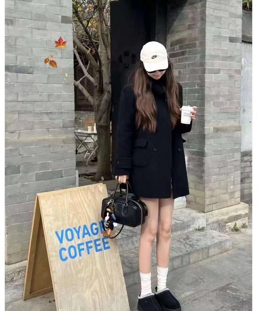 miumiu保龄球手提斜挎包 商品图1