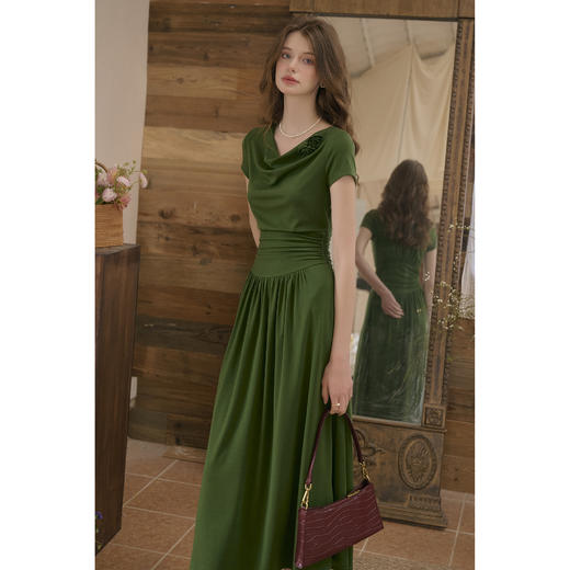 SimpleRetro轻悠春日 法式气质天丝针织连衣裙女修身荡领a字长裙 商品图4