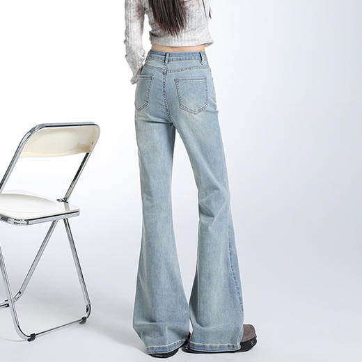 罗蒙女士四季款高腰牛仔裤遮肉显瘦微喇裤腿百搭舒适女休闲拖地牛仔长裤 商品图4