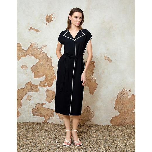 EITIE爱特爱正式感黑白撞色气质V领显瘦高腰连衣裙夏季新款8207960 商品图1