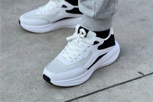 东莞高端货DV～整批抵债清仓‼ 专柜💰1480一双 【正品DVrinb男士奢品真皮运动鞋】全部头层软牛皮 随便验 商品图4