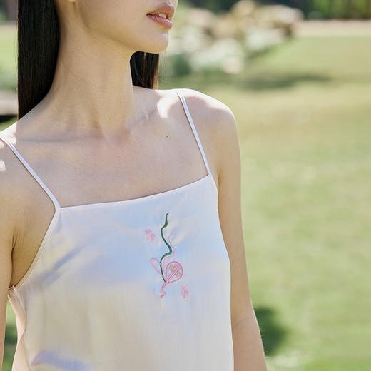 金三塔敦煌联名国风真丝吊带裙女100%桑蚕丝抹胸式平领睡裙家居服   YSFFB302 商品图3