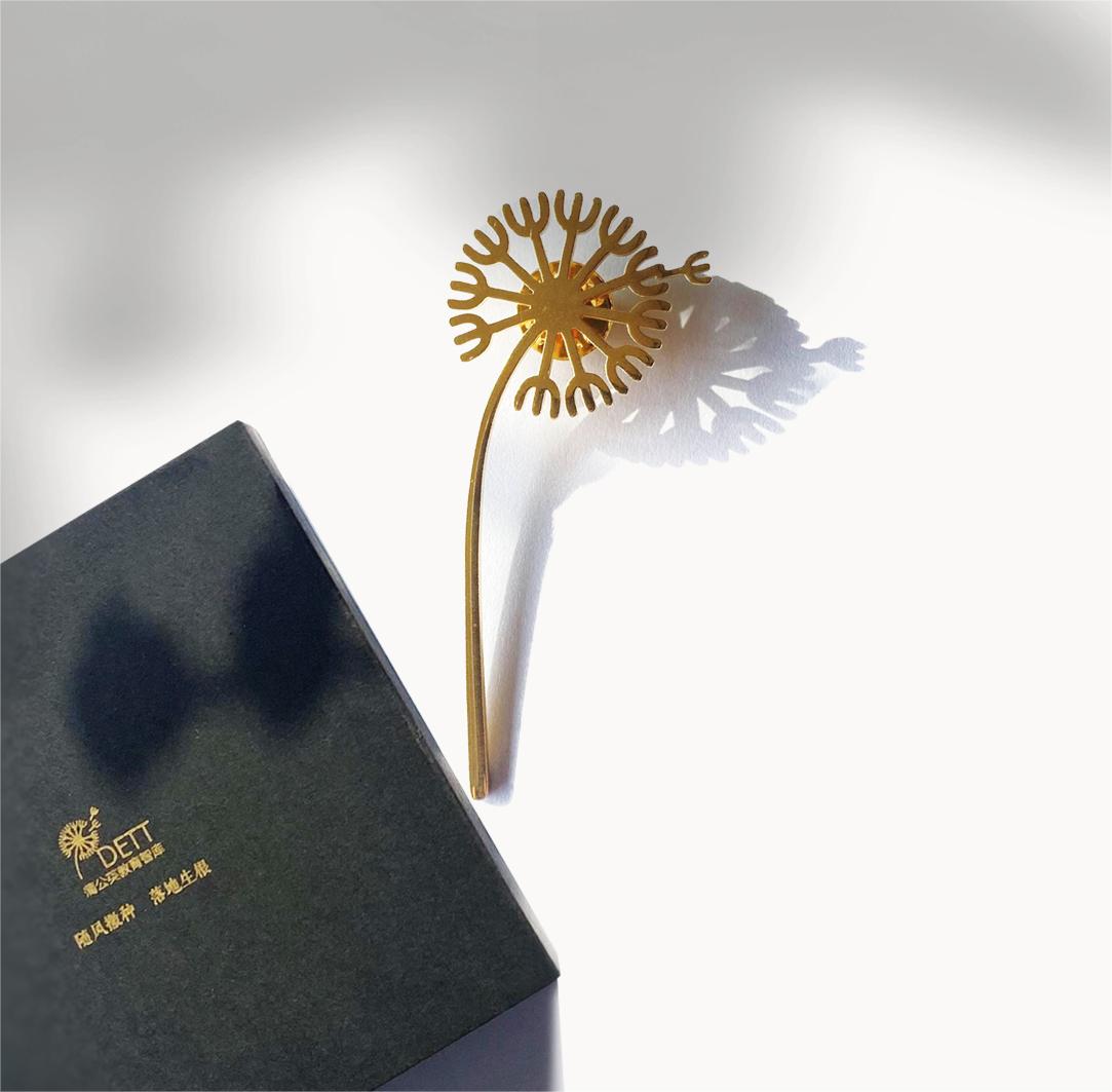 蒲公英形象胸针