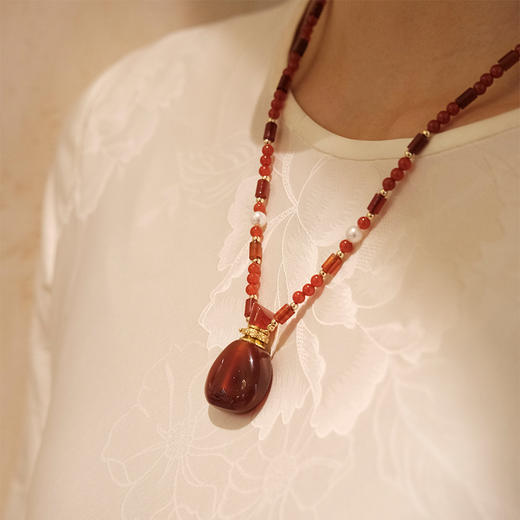 MELI&MOLI【火】红玛瑙中号福袋吊坠 珍珠点缀珠串项链【D类】 商品图2