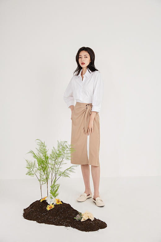 NUTS春秋新品纯色时尚优雅设计感气质百搭半身裙女211063092B 商品图2