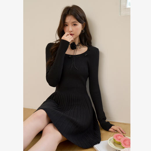 法式浪漫珠片花朵方领长袖连衣裙女高弹收腰连衣裙V0150030 商品图3