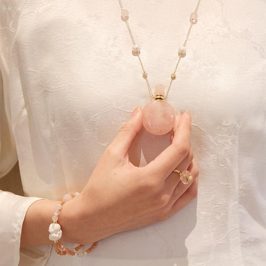 MELI&MOLI【火】芙蓉石大号扁圆吊坠 粉晶珍珠间隔毛衣链【D类】 商品图1