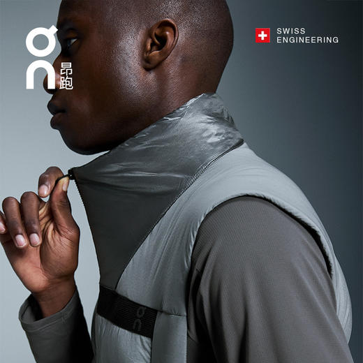 ON 昂跑 Challenger Vest男款户外舒适保暖填充背心 商品图3