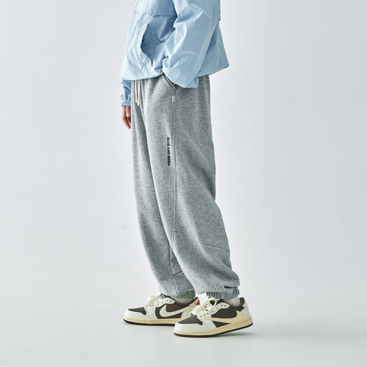 【代发】男款束脚口休闲卫裤 蓝汽水童装束脚口休闲卫裤男童分割拼接设计裤子宽松字母印花长裤 商品图2