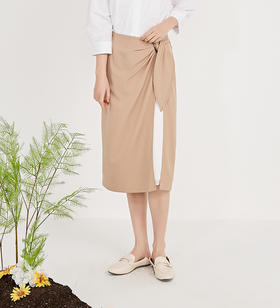 NUTS春秋新品纯色时尚优雅设计感气质百搭半身裙女211063092B