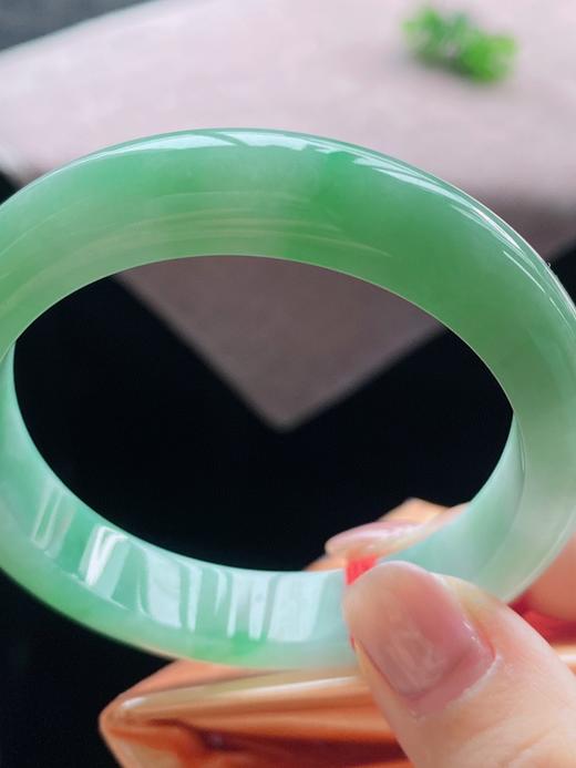 55正圈翡翠手镯 商品图3