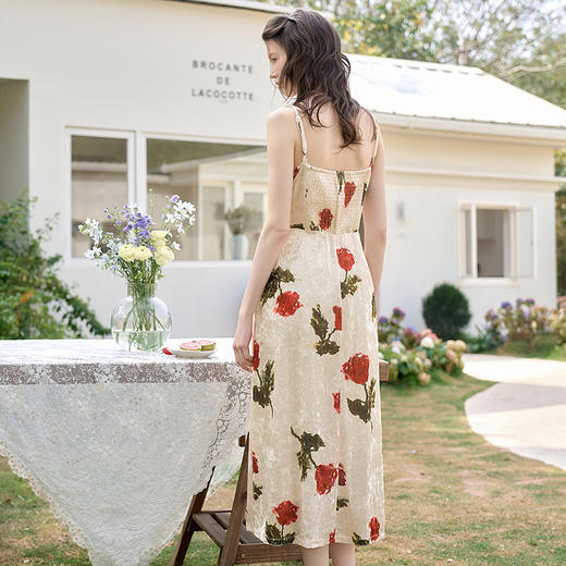 法式浪漫复古玫瑰花印花丝绒吊带裙女收腰气质长裙V0150034 商品图4