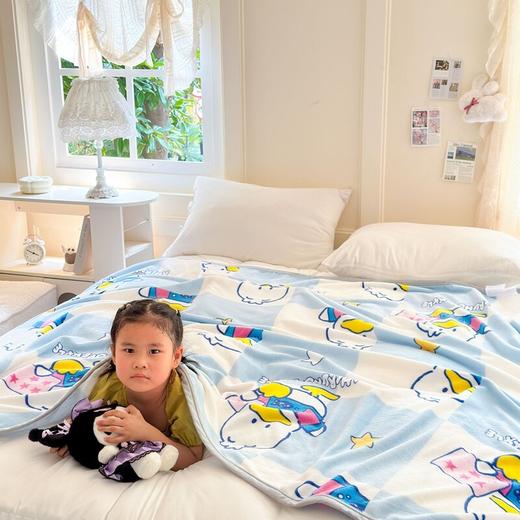 【赠礼袋】三丽鸥儿童春季卡通毛毯薄款四季通用盖毯珊瑚绒小学生幼儿园午睡毯 商品图6