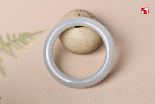 和田玉烟紫玉手镯 圈口：56mm 商品图1