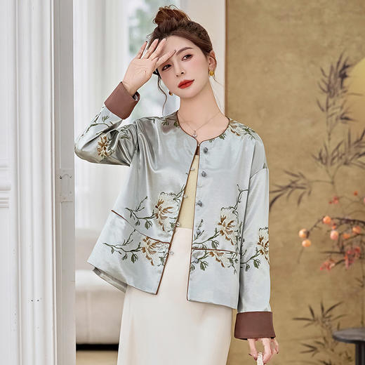 新中式国风短外套，拼色翻袖气质时尚刺绣上衣HR-YIZX86335 商品图0