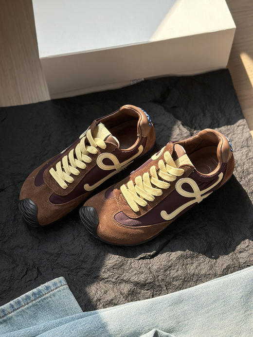 现货 THS-限时 loe家 情侣款 Ballet Runner2.0复古运动鞋 德训鞋 5色 QZ102 商品图11