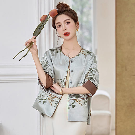 新中式国风短外套，拼色翻袖气质时尚刺绣上衣HR-YIZX86335 商品图3