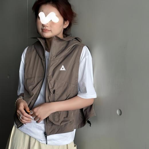 2025新款户外机能工装男女春季山系大口袋连帽无袖短马甲！ 商品图0