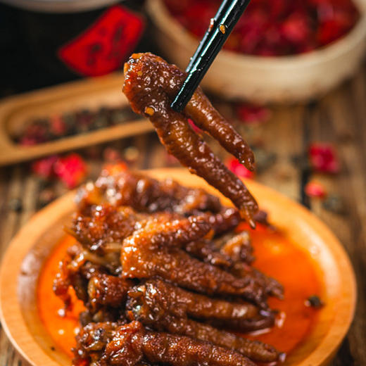 【超值3袋❗虎皮凤爪】即食解馋卤味鸡爪，先炸后卤，肉质不发柴，糯香有滋味，小零食饱腹网红休闲食品充饥夜宵QQ 商品图3