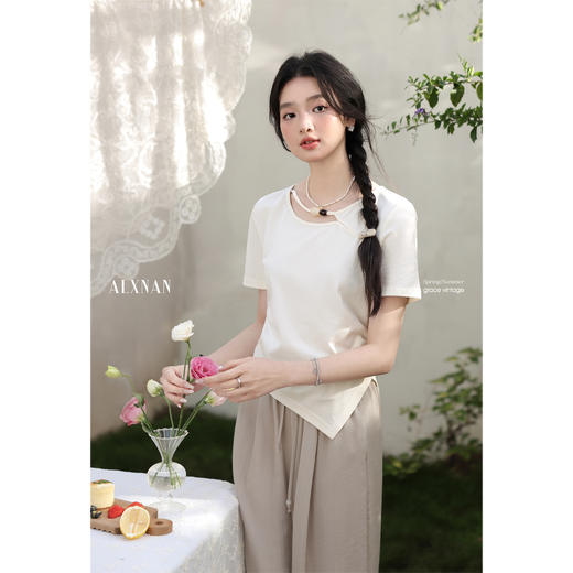 鹿向南  「灵韵时光」T恤 商品图2