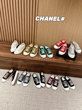 香奈儿隐藏款休闲小白鞋Vintage感满满，中古复刻款get啦小白鞋适配春夏，黑白拼接就很Chanel（HC）