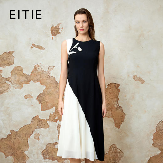 EITIE爱特爱夏季新款气质通勤黑白撞色显瘦无袖连衣裙8207924 商品图0