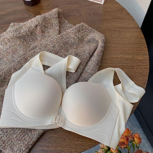 极简云感杯便捷前扣内衣无痕光面美背聚拢承托背心式文胸 商品图1