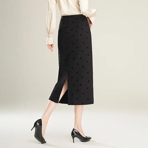 【自】全新升级【铂金会员146/天猫199/差价53】(14138) 洛诗琳25春季新款植绒高腰显瘦开叉半身裙简约气质通勤半裙 商品图3