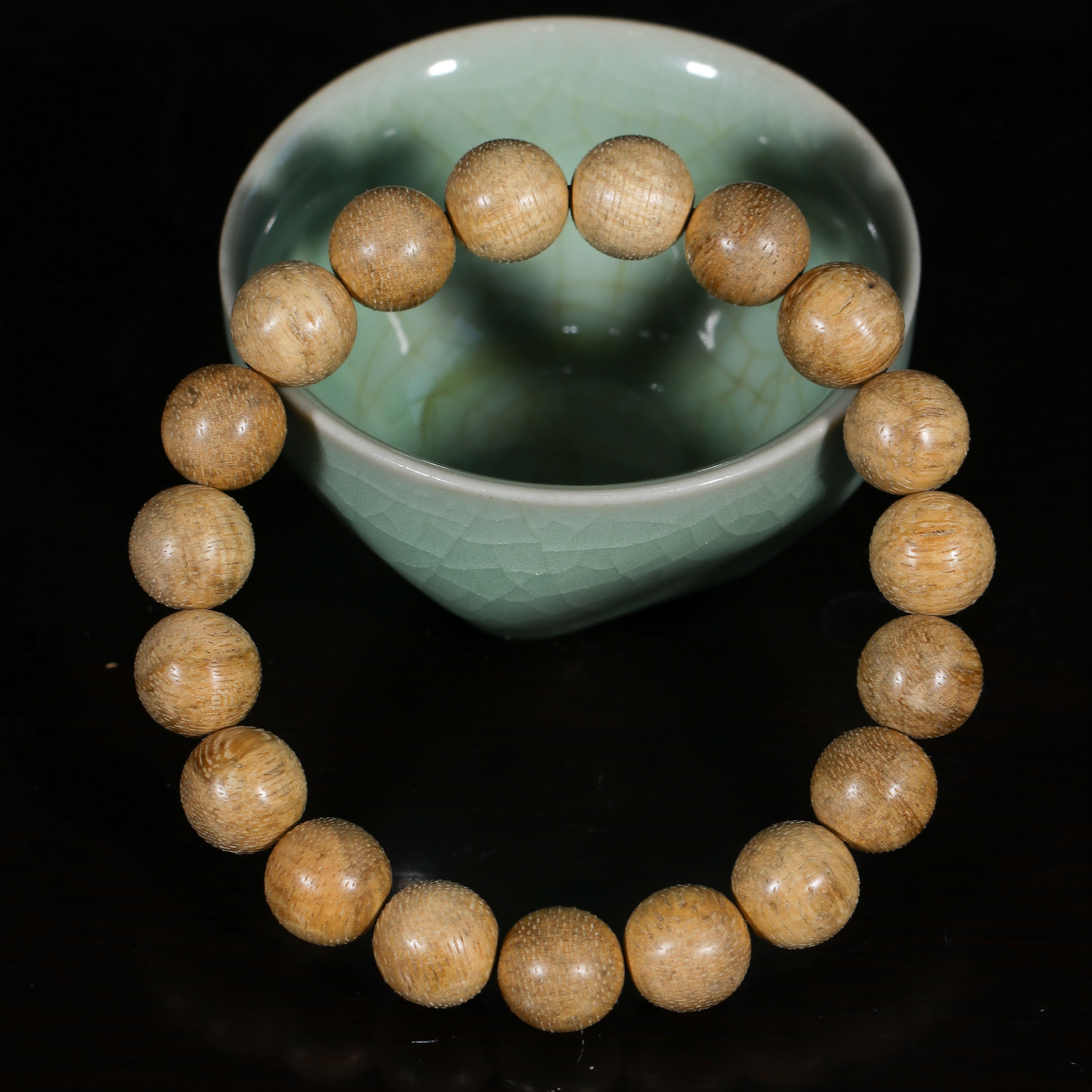 AN0310-3-Z1.2    马泥涝老料手串，10mm*19颗 ，7g多