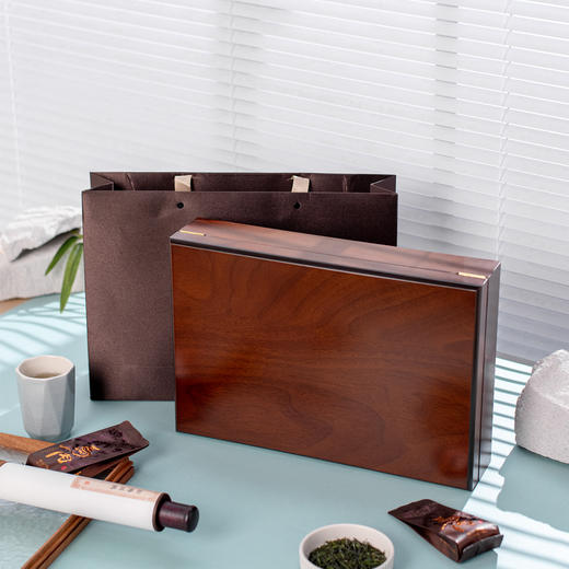 桃花木【木盒.12 铝罐（半斤装）】55元1套.共1套【尾货满10套包邮】 商品图1