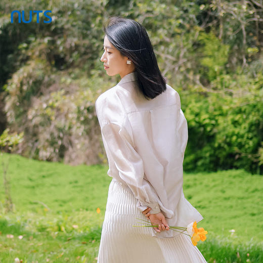 NUTS春秋新品纯色时尚宽松气质百搭长袖衬衫424011040 商品图4