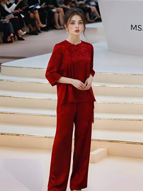 圆领侧门襟国风上衣