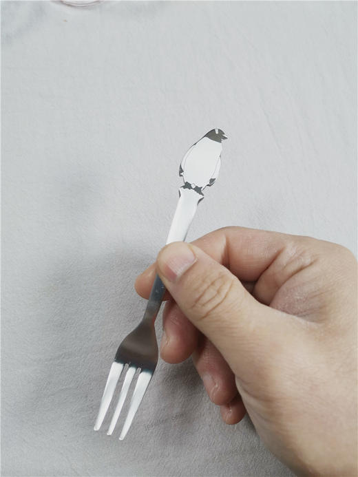 日本进口高桑金属企鹅小叉子 商品图3