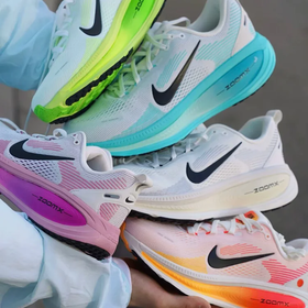 2025巨爆款 Nk Vomero 18 跑步鞋