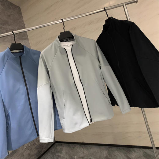 户外机能王炸单品！2025新款春季3D立裁综训立领运动夹克外套男款！ 商品图2