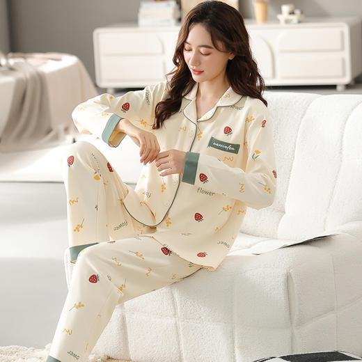 【免穿文胸，休闲无感家居服！】带胸垫睡衣女士 春秋季新款 棉质长袖开衫 宽松甜美家居服套装 可外穿-QQ 商品图3