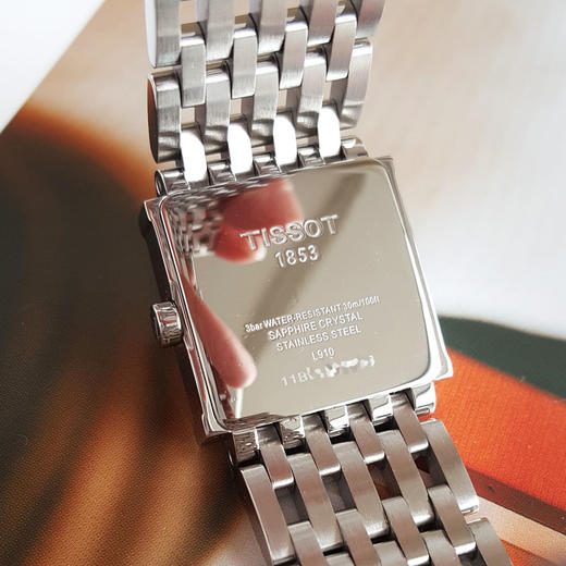 【95新】TISSOT 天梭T-TREND系列T02.1.181.84石英机芯23.35MM（女款）现售价：700特价！230225TJ31 商品图7