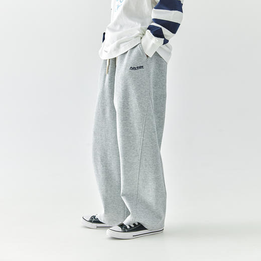 棵初2025年春季新款童装纯色休闲宽松卫裤运动裤 商品图4