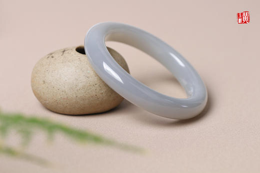 和田玉烟紫玉手镯 圈口：56mm 商品图3