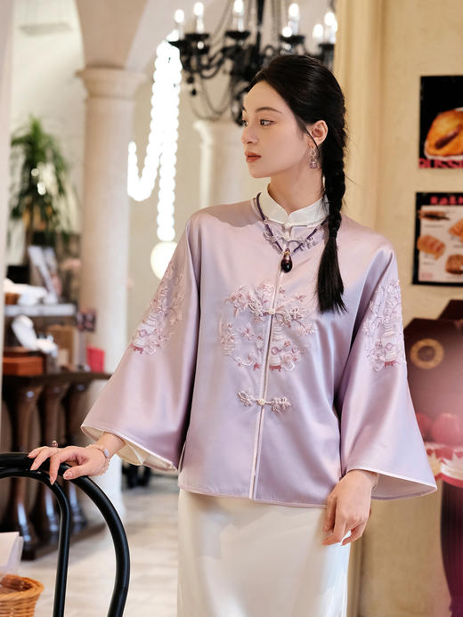 盛唐牡丹 |吉祥宝瓶团纹对襟外套-昌荣紫 商品图1