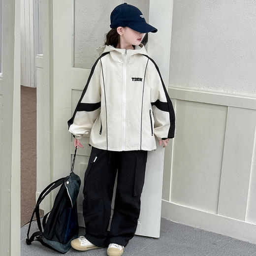 【中长款新春外套！酷飒百搭】女童春季外套 2025新款 儿童春装 女孩早春拼色 洋气女大童冲锋衣春秋-QQ 商品图3