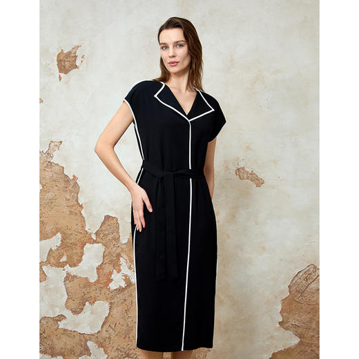 EITIE爱特爱正式感黑白撞色气质V领显瘦高腰连衣裙夏季新款8207960 商品图2