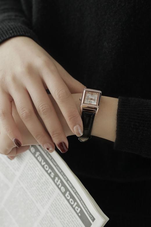 💥送礼首选！王府井百货专柜同步在售，💕 美国设计师品牌【NATURALLY JOJO腕表首饰套装】  商品图4